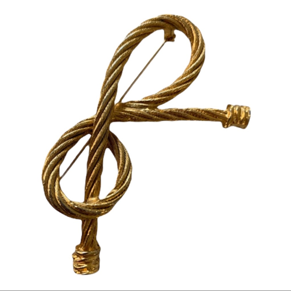 Vintage rope brooch